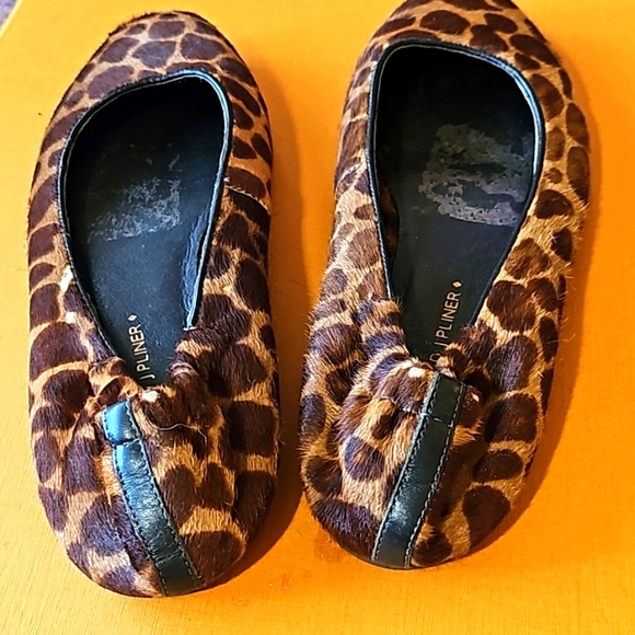 Donald J. Pliner pony hair flats - Picture 4 of 4